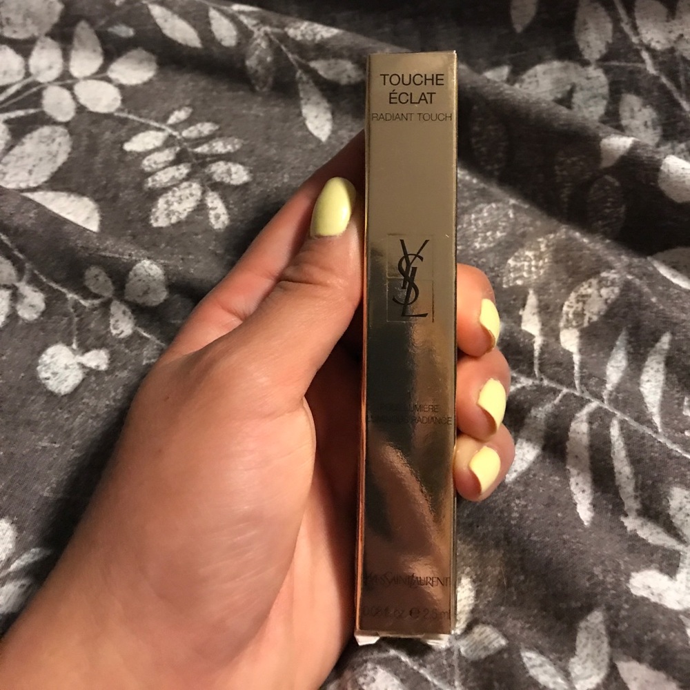 YSL touché eclat