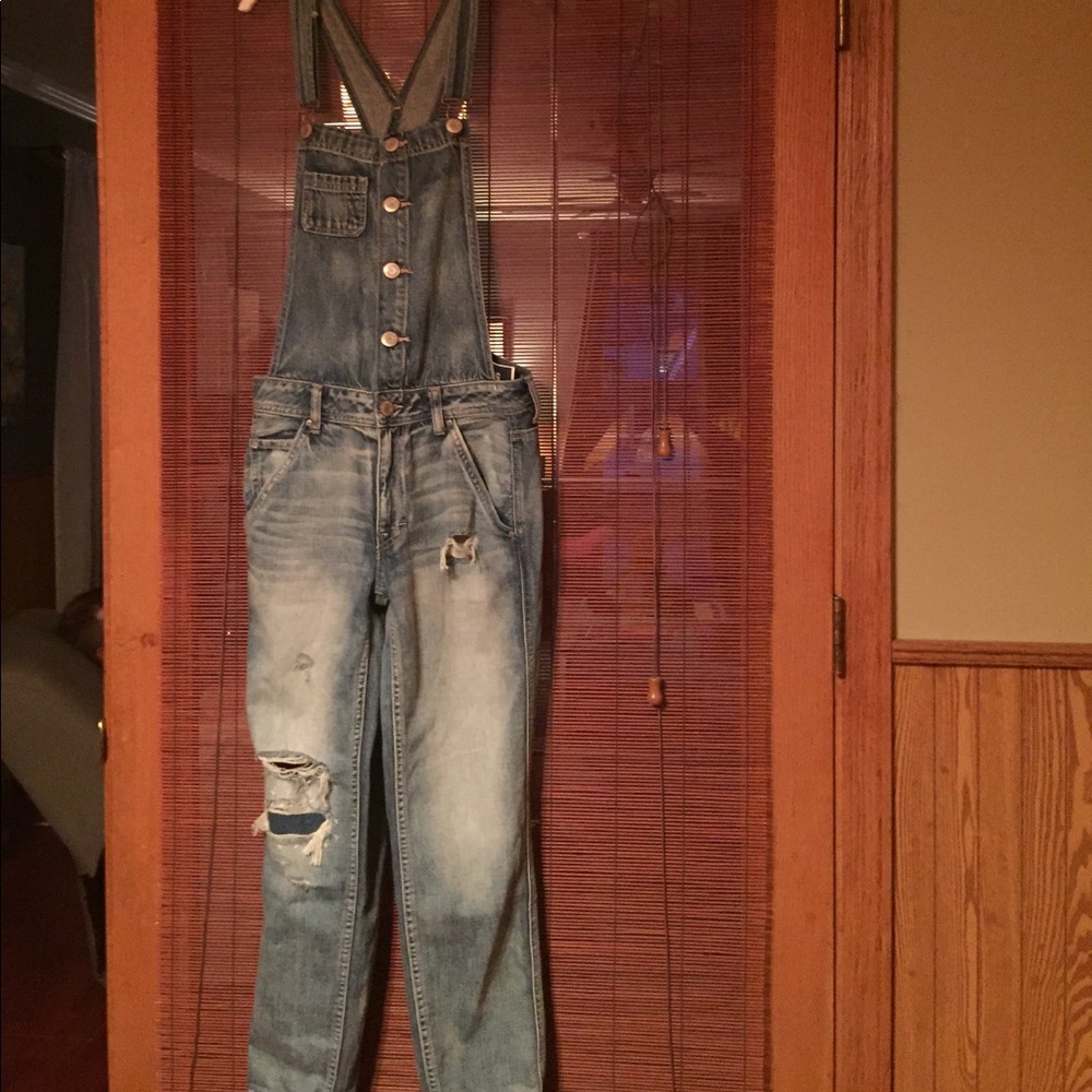 American Eagle overalls