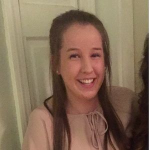 Meet your Posher, Maeve