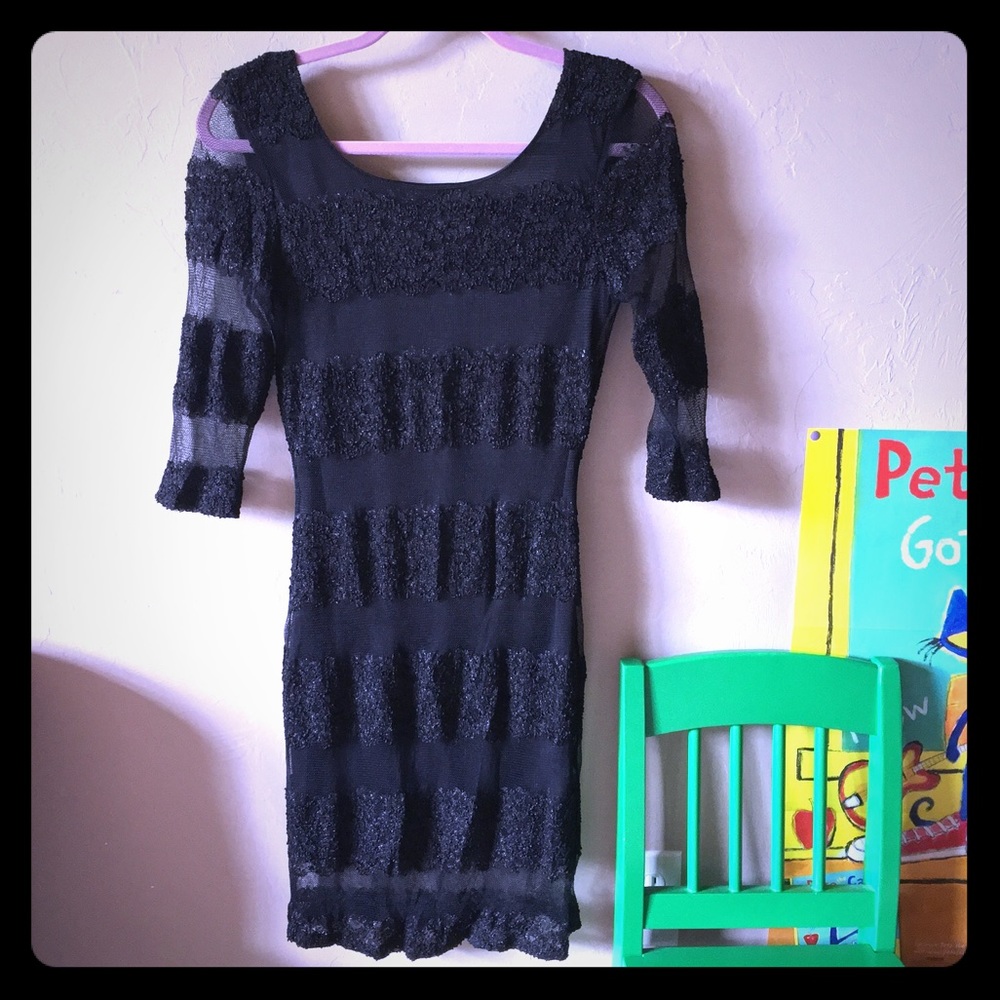 LITTLE BLACK DRESS