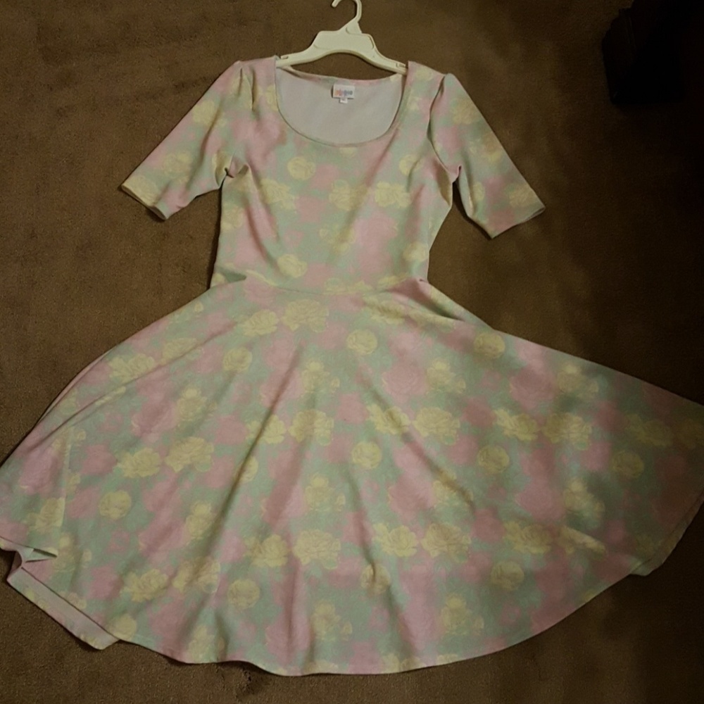 LuLaroe Nicole