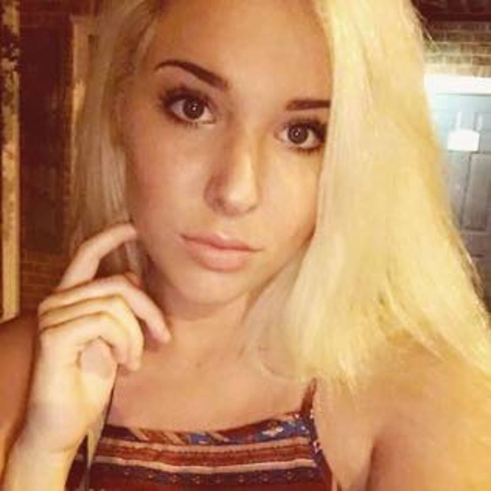 Meet your Posher, Keely shay