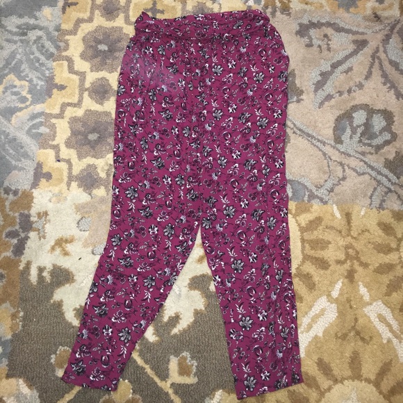 Patterned Forever 21 harem pants - Picture 1 of 2