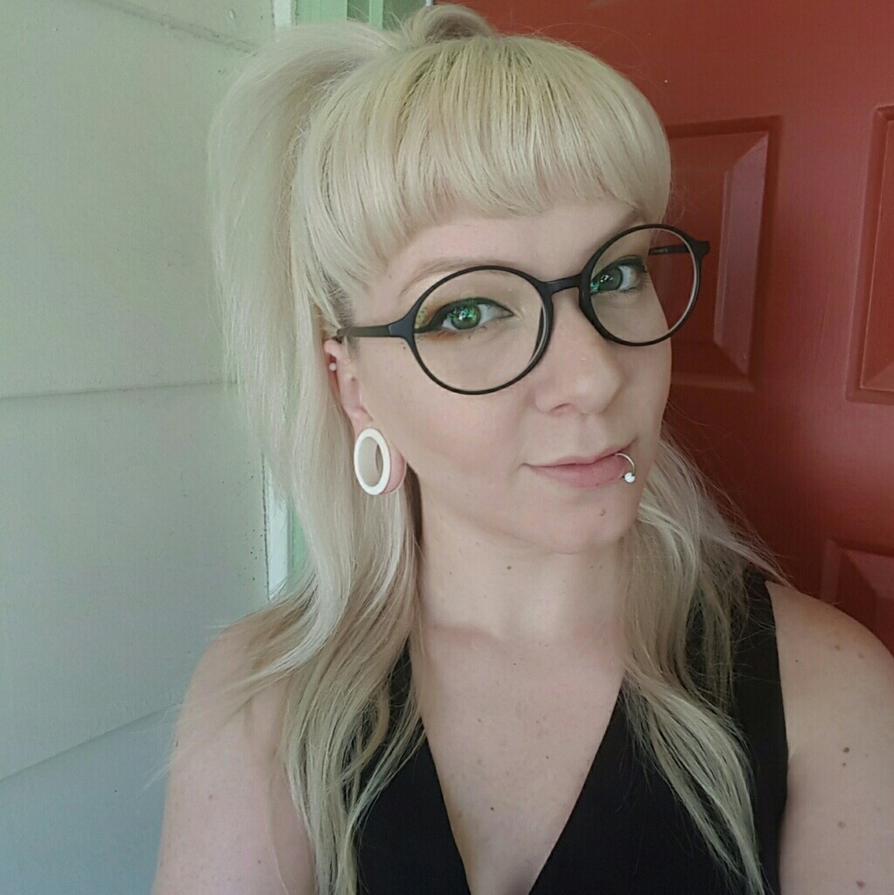 Meet your Posher, Heather