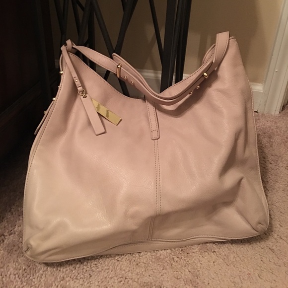 Vince Camuto leather bag - Picture 2 of 6