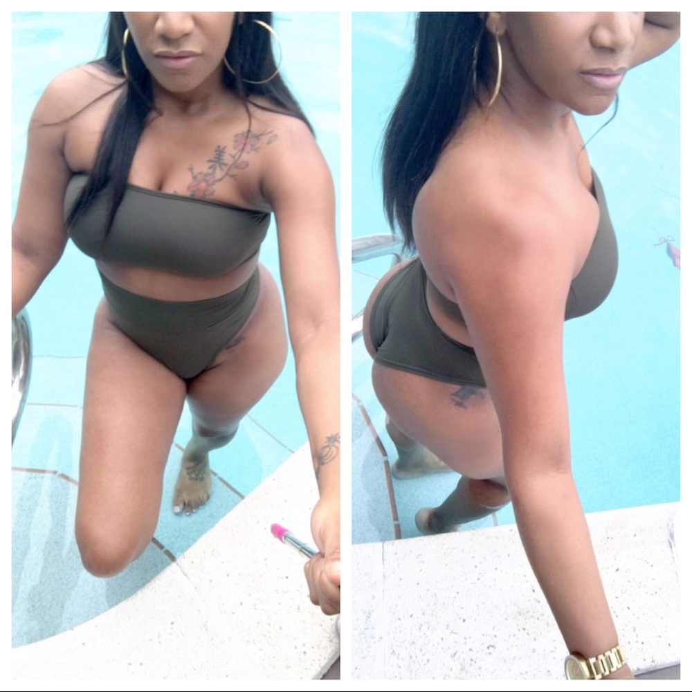 "2 pc Bandeau set" in Olive size Medium