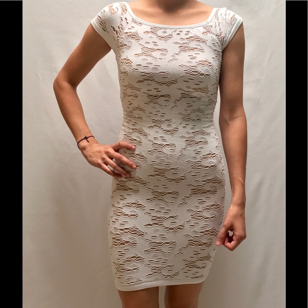white dress crochet style bodycon mini dress w-open knit lace pattern