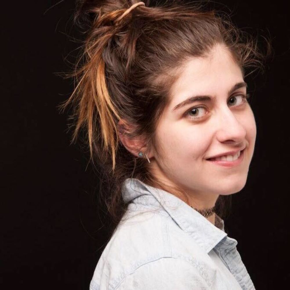 Meet your Posher, Momina