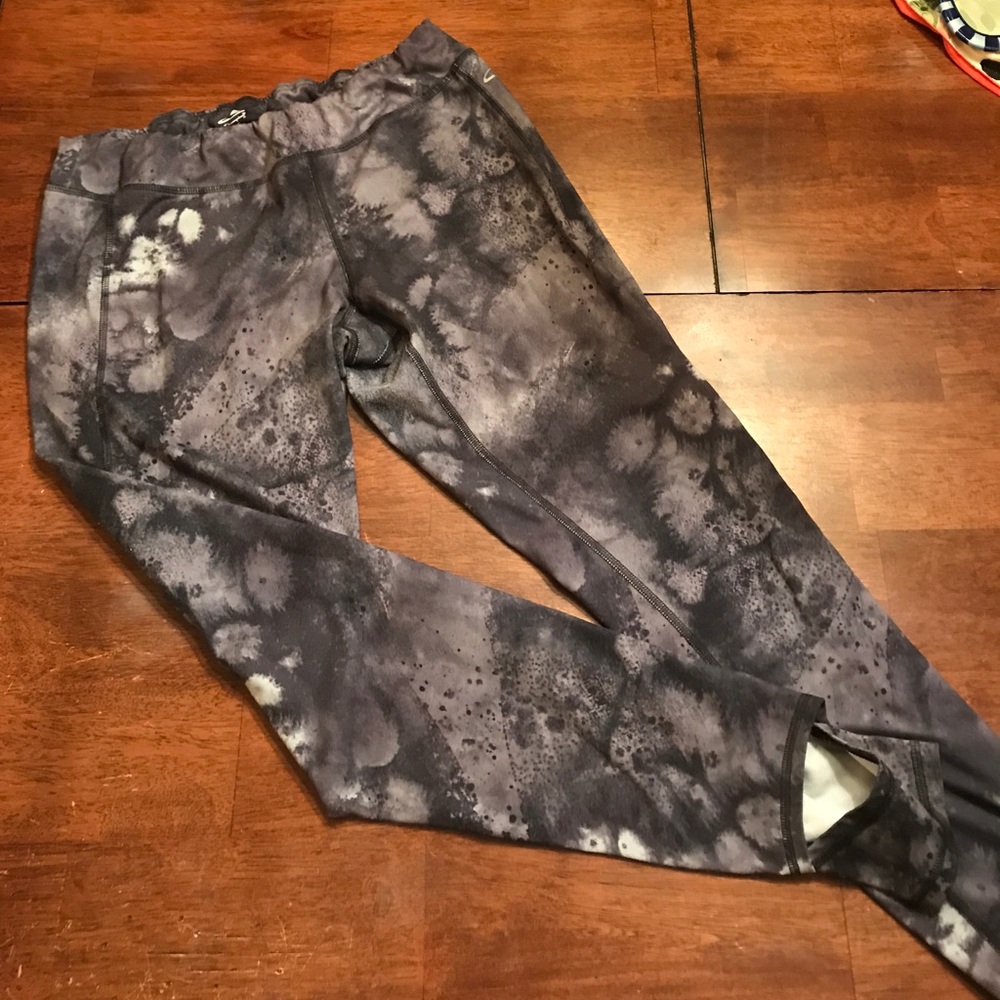 Patterned Champion athletic leggings