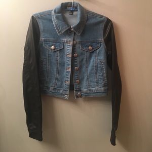 Forever 21 Denim blazer w/black sleeve size S