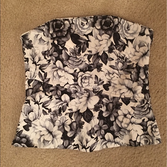 White House Black Market Corset Top - Picture 2 of 4