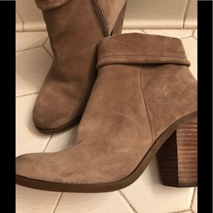 Ankle boots
