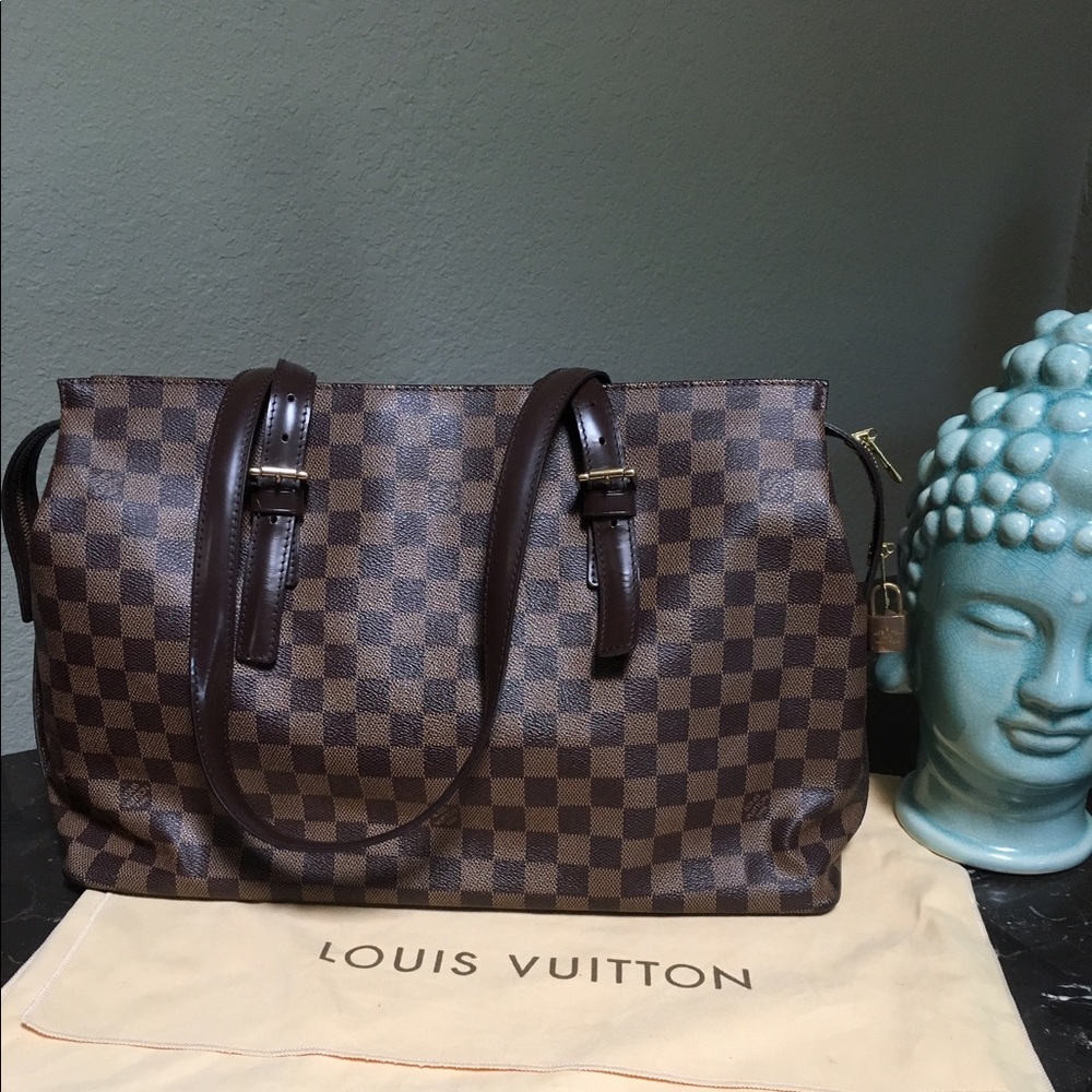 Authentic LV Chelsea GM