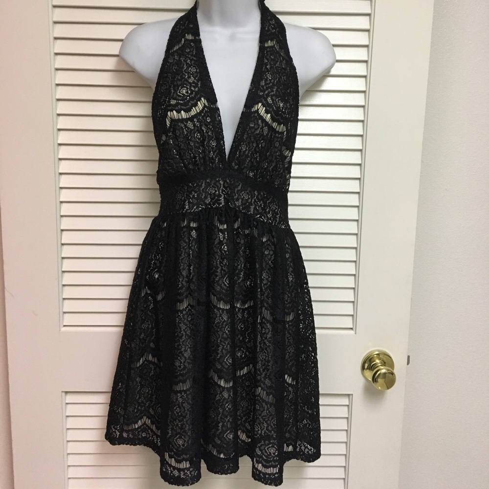 Beautiful halter lace dress