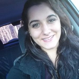 Meet your Posher, Julia