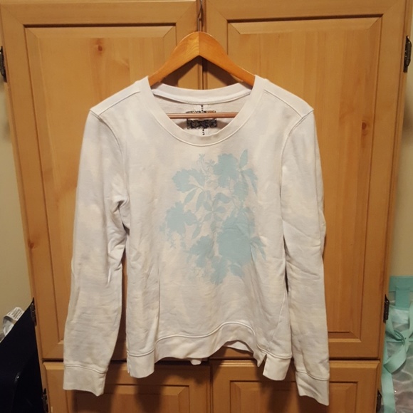 Anthropologie Tops - Anthropologie (pure + good) sweatshirt