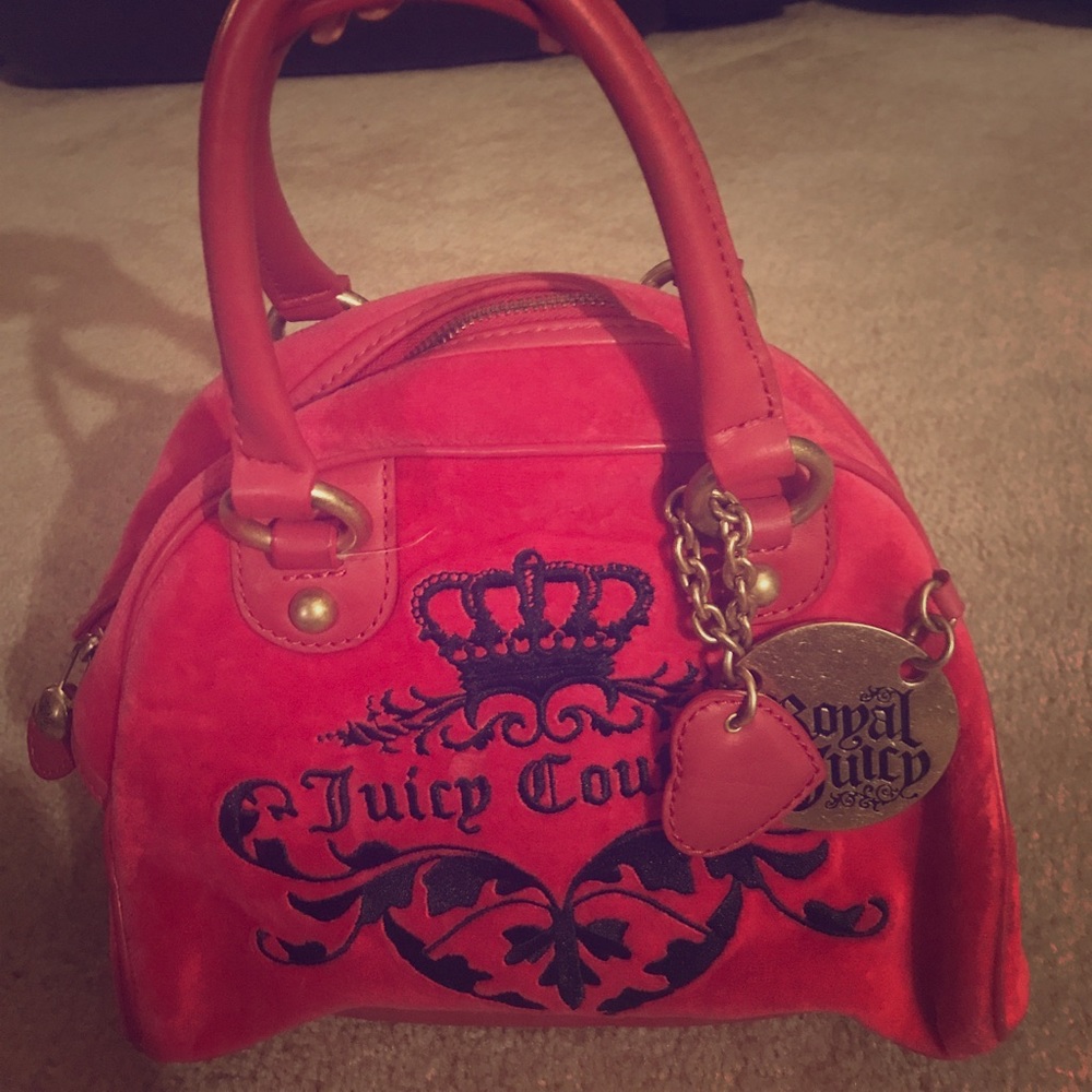 Juicy couture 👛 purse.