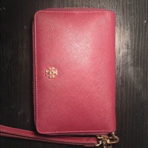 Tory Burch wristlet/wallet
