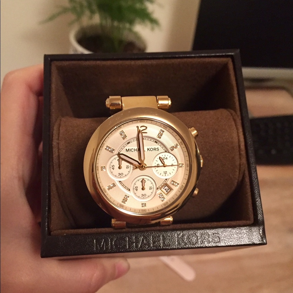 Michael Kors oversize gold watch