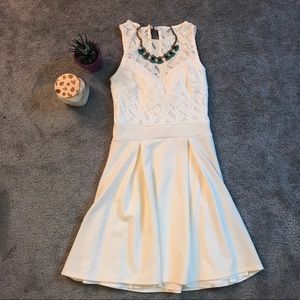 White Lace Sweetheart Cut Cocktail Dress