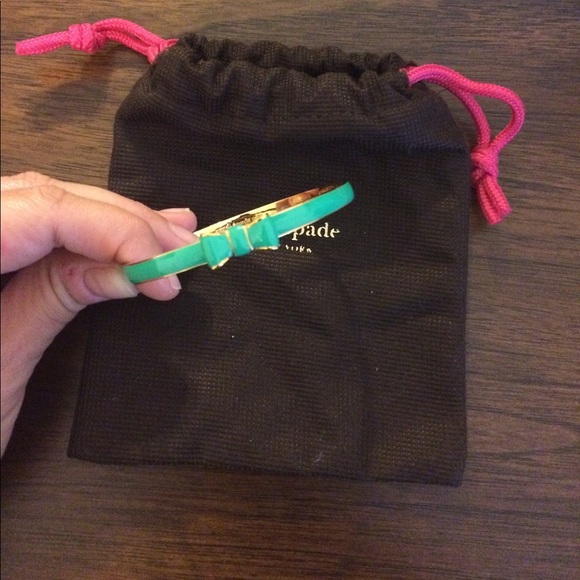 Kate spade bow bangle - Picture 2 of 3
