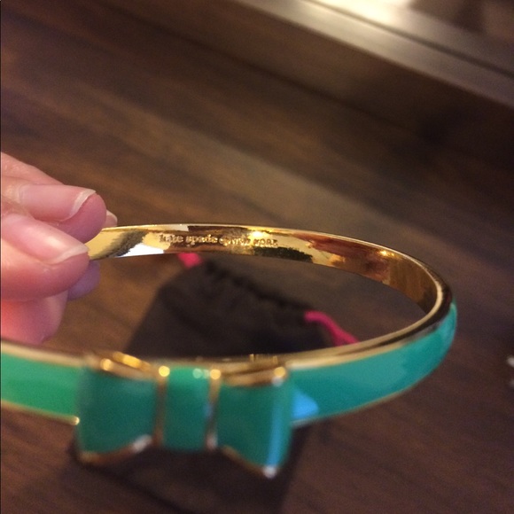 Kate spade bow bangle - Picture 3 of 3