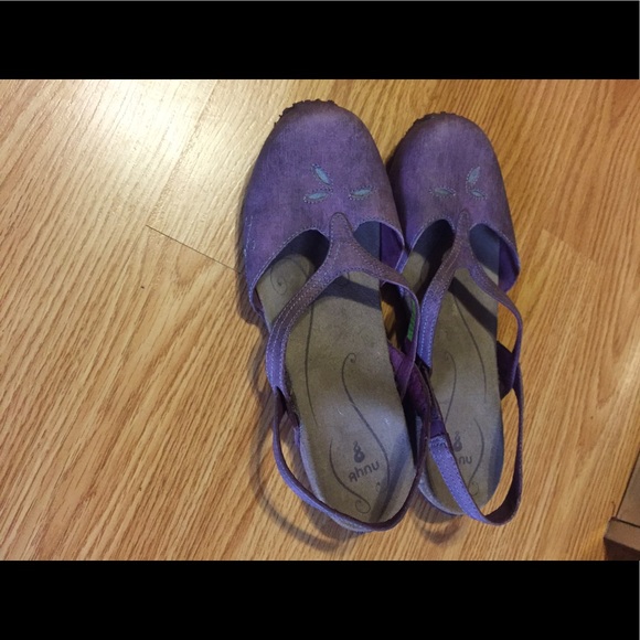 😱🎉SALE🎉😱Ahnu Shoka Ballet Flat - Picture 2 of 7