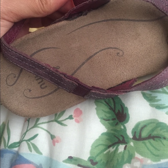 😱🎉SALE🎉😱Ahnu Shoka Ballet Flat - Picture 5 of 7