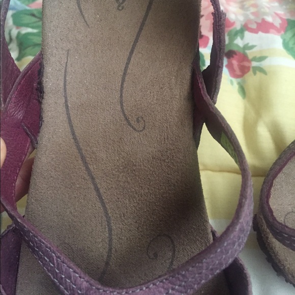 😱🎉SALE🎉😱Ahnu Shoka Ballet Flat - Picture 6 of 7