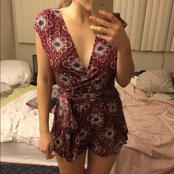 LF Paisley Romper - Picture 2 of 3