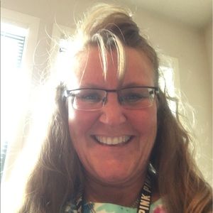 Meet your Posher, Sandy