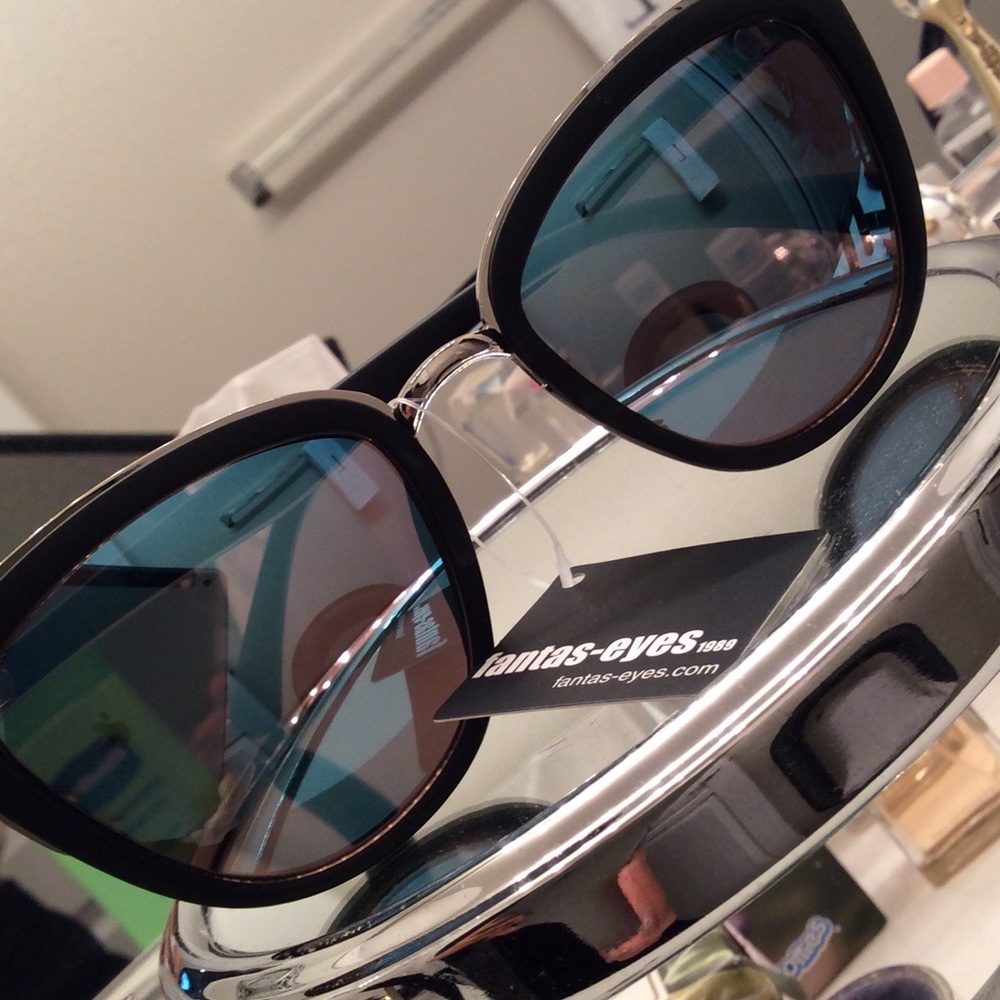 Blue Black Mat Frame 🕶 sunglasses!