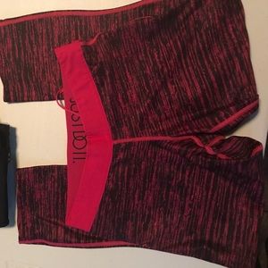 Nike dry fit size small