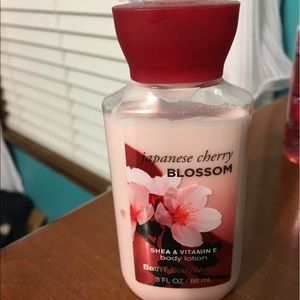 Bath & Body Works Lotion