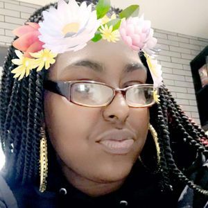 Meet your Posher, Latisha