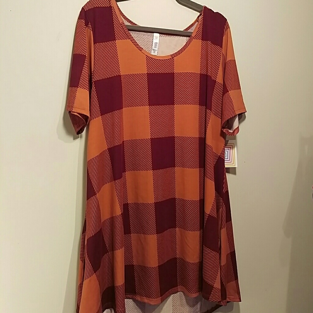 BNWT 2XL Lularoe Perfect Tee Orange Plaid