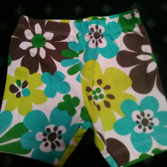 Carter's outfit - Picture 2 of 3