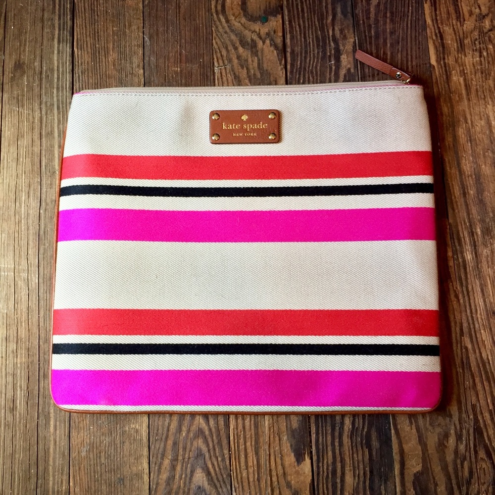 Kate Spade Adrianne Clutch Pouch