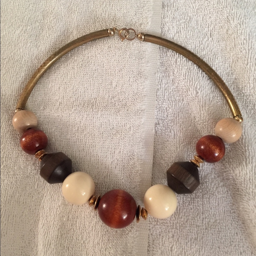 Vintage choker