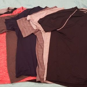 XXL Under Armour UA Tech shirts