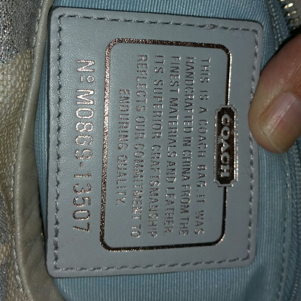 Purse - Picture 3 of 4
