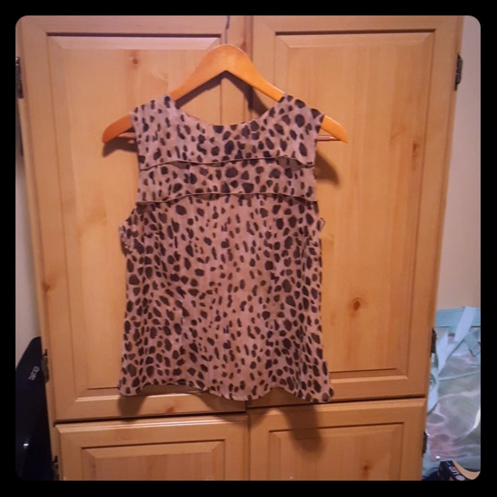 Leopard print shell top