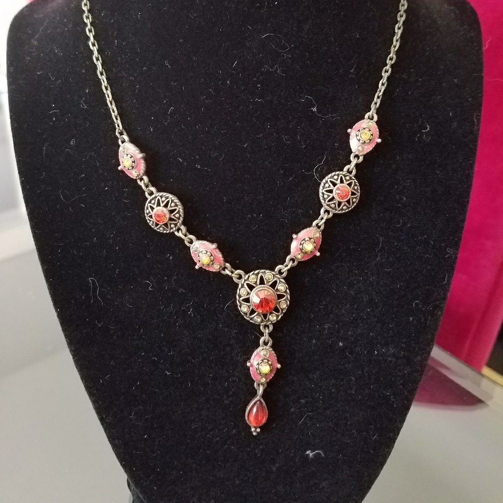 Necklace and earrings set