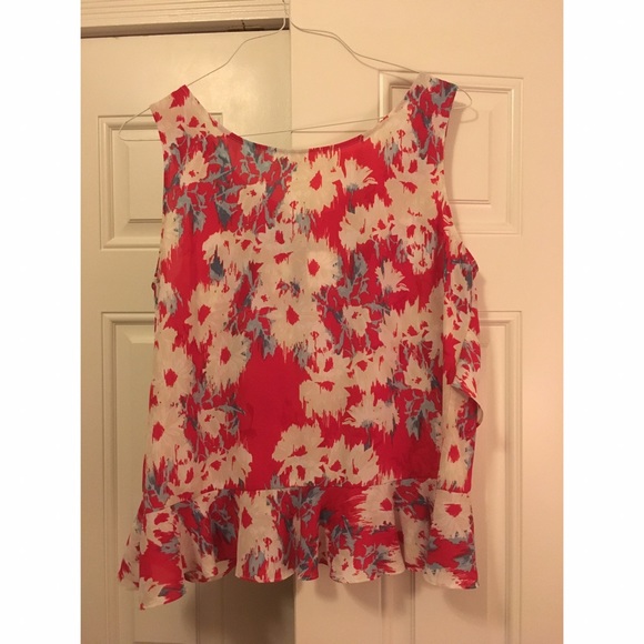 NWT Paper Crown Charleston Daisy Peplum Top L - Picture 2 of 5