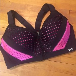 VSX by Victoria's Secret Incredible sport bra