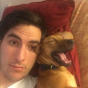 Meet your Posher, Avery