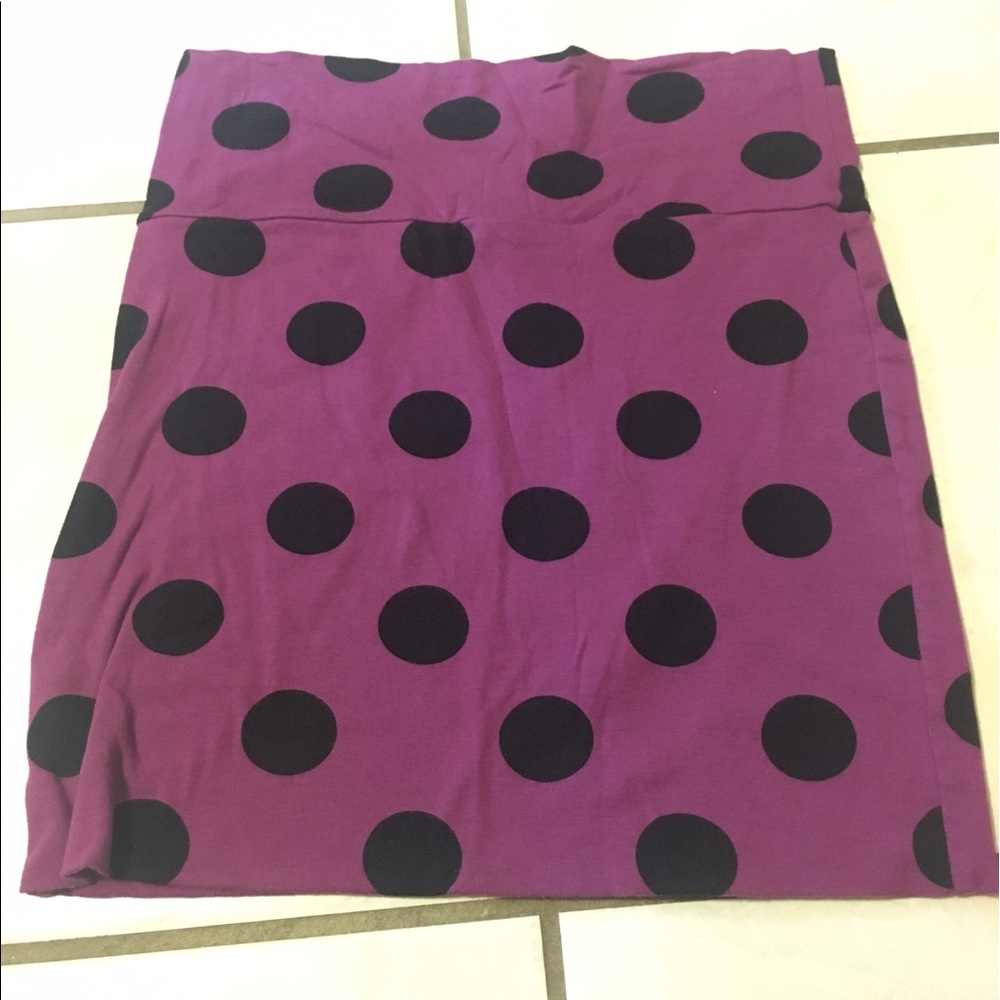 Polka dots purple pencil skirt