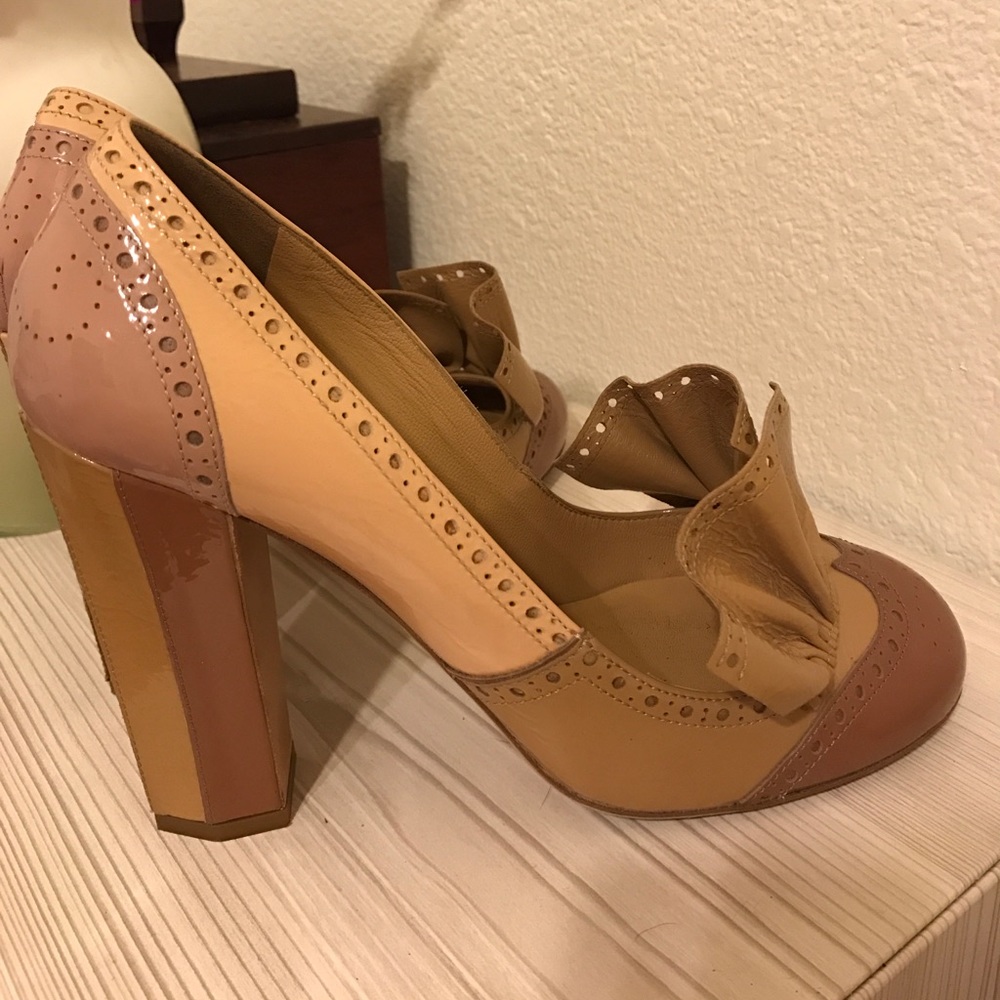 MIU MIU Naplak Spectator Pump patent leather 40 sz - Picture 4 of 6