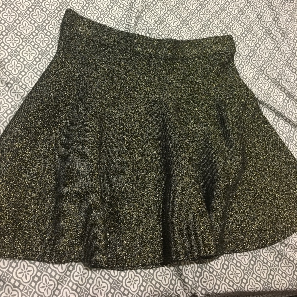 Black and shimmer gold skirt high waist