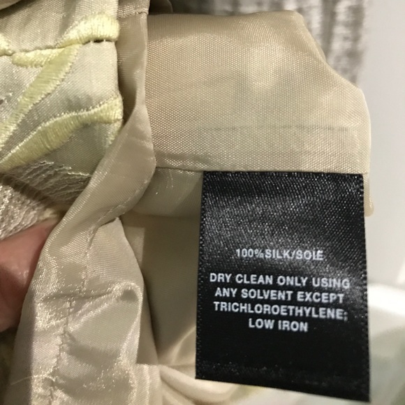 Lafayette Silk Sleeveless Sheath. Sublime! - Picture 6 of 6